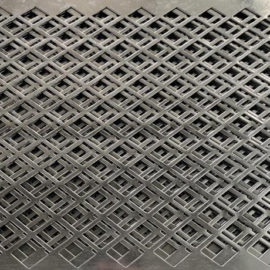 Special-shaped perforated mesh