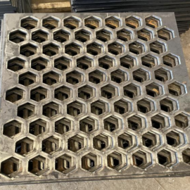 Heavy-duty perforated mesh